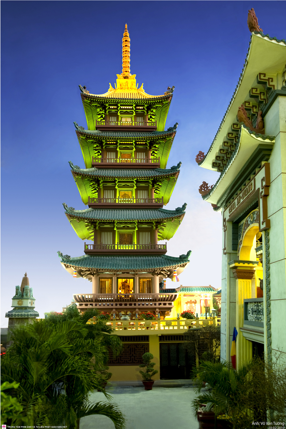 Tháp Thờ Phật và Xá Lợi